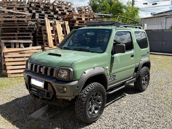 SUZUKI JIMNY 1.3 4SPORT FOREST 4X4 16V GASOLINA 2P MANUAL SUZUKI JIMNY 1.3 4SPORT FOREST 4X4 16V GASOLINA 2P MANUAL